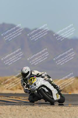 media/Mar-22-2025-CVMA (Sat) [[462c0ffedb]]/Race 13-Amateur Supersport Middleweight/
